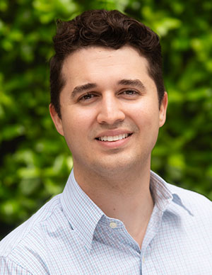 Dr. Enrique Ramirez